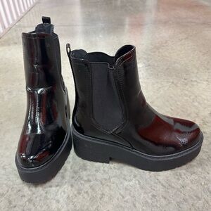 Black Chelsea Boots